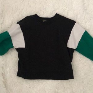 Green black and white crew neck sweatshirt
